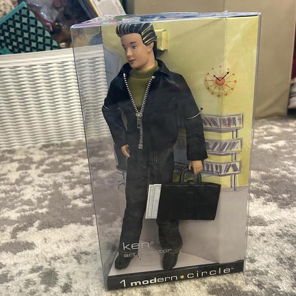 Mattel Barbie-Ken Art Director 1 Modern Circle Doll (NEW)